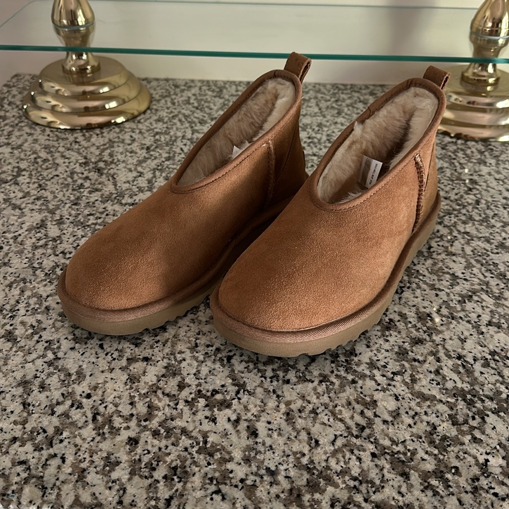 Ugg micro mini chestnut